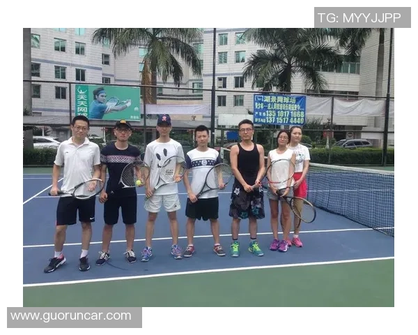 深圳网球队边路渗透战术解析与实战应用探讨 深圳网球队边路渗透战术解析与实战应用探讨